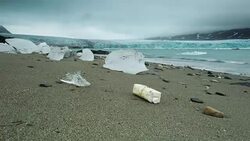 Plastic pollution on Arctic coast. Stock Footage