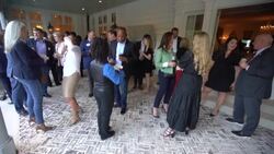 CLEAN : In one wealthy Atlanta suburb, a plot to secede from the city News Clip