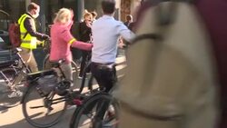 CLEAN : Bicycle repair subsidy scheme is extended till the end of the year in the French capital News Clip