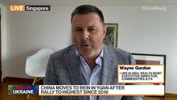 Dollar Will Be Supported as Rates Go Higher: UBS's Gordon News Clip