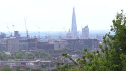 Londoners enjoy lockdown easing on Parliament Hill News Clip