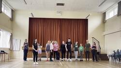 Ukrainian refugee takes part in a class with members of a Riverdance troupe in Dublin News Clip