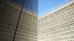 Changing time: a political issue News Clip