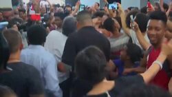 Workers' Party's Haddad meets voters in Rio Instructional Video