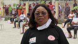 Nigeria's Red Cross distributes food aid during lockdown News Clip