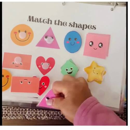 Busy Binder by Tiny Minds Bilingual Creations | TPT