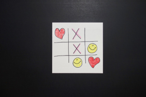 Preview of Let's Draw a Tic-Tac-Toe Valentine!   (Hugs & Kisses)