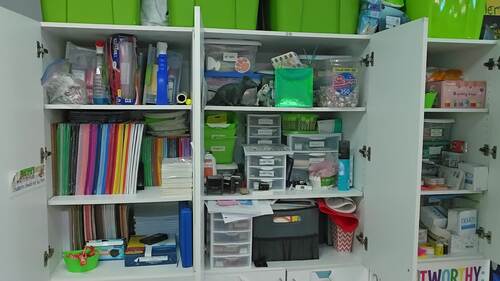 The Decluttering Process in Your Classroom Part 1- a Video Tutorial for ...