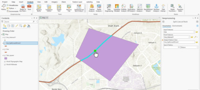 How To: Split Polyline Features Intersecting Polygon Boundaries In ...