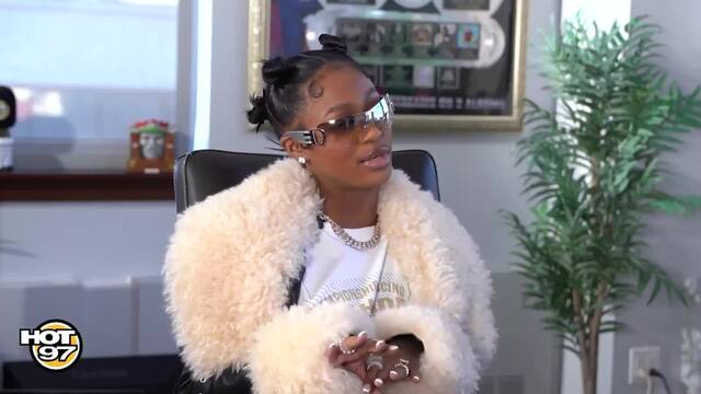 Women Making History Dess Dior - Artist, Influencer, Entrepreneur