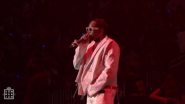 Fivio Foreign FULL HOT 97 Summer Jam Performance ft Queen Naija