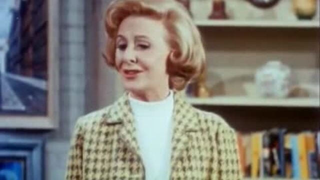 The Lucy Show - S5E14: Lucy's Substitute Secretary