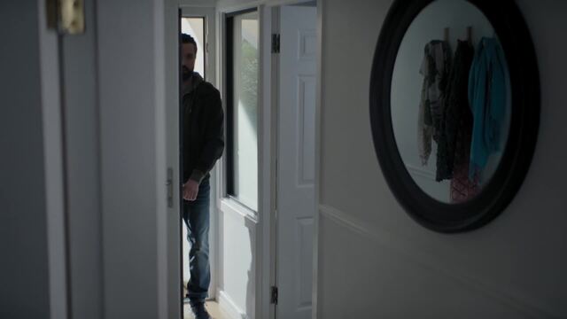 The Teacher: The Body in the Lake - Temporada 2 - Episodio 02