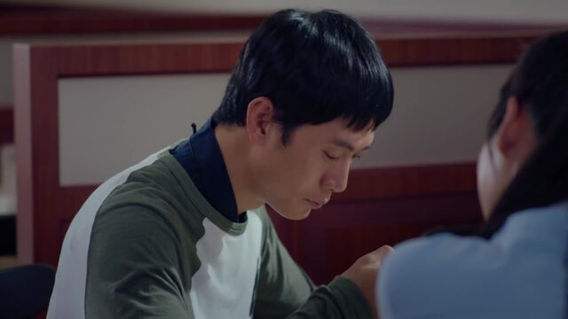 Bi Zheng cares deeply for Ming Yi