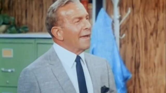 The Lucy Show - S5E01: Lucy with George Burns