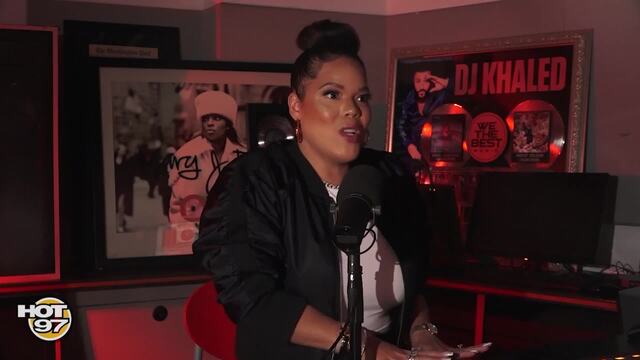 Flo Milli On Unity in Rap, Growing Up In Alabama, + Going Viral