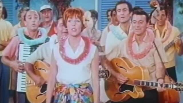 The Lucy Show - S6E15:  Lucy and Carol Burnett - Part 2