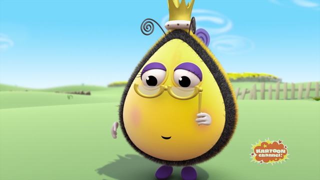 Funny Bee/Pappa Gets Fit/Buzzbee Buzzes Off