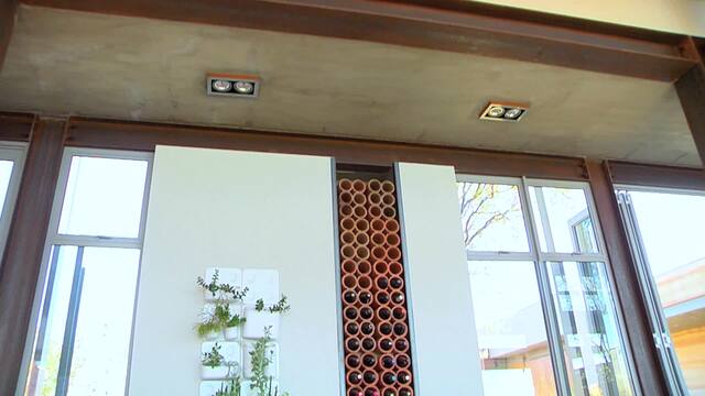 Mid-Century Modern 